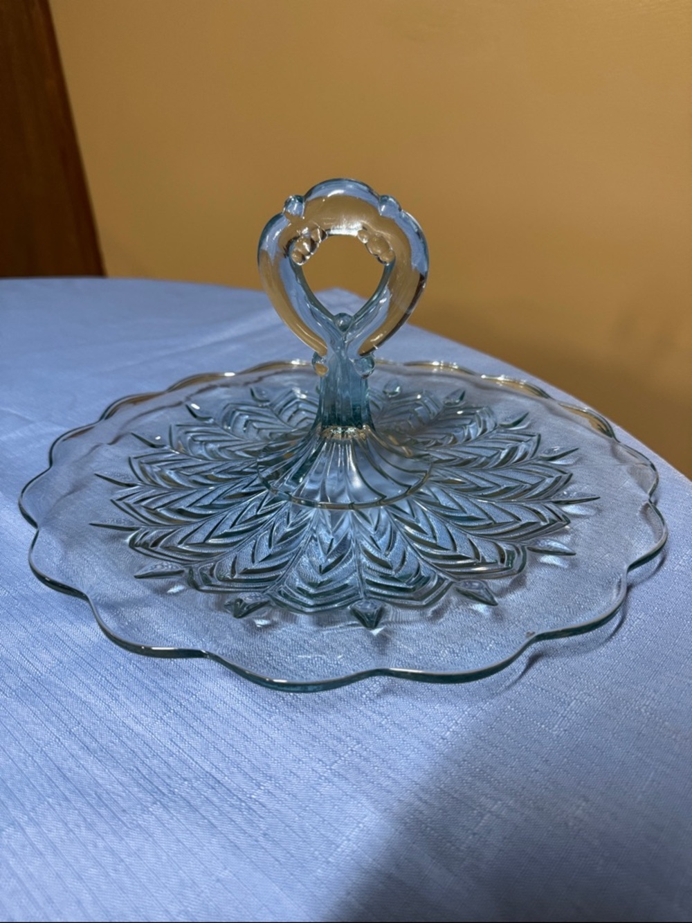 Jeannette Glass light blue tidbit sandwich tray feather pattern 11.5”